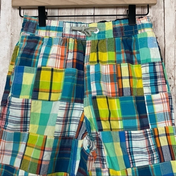 GAP Kids Plaid Pull-On Swim Trunks Size Large Boys - Picture 2 of 11